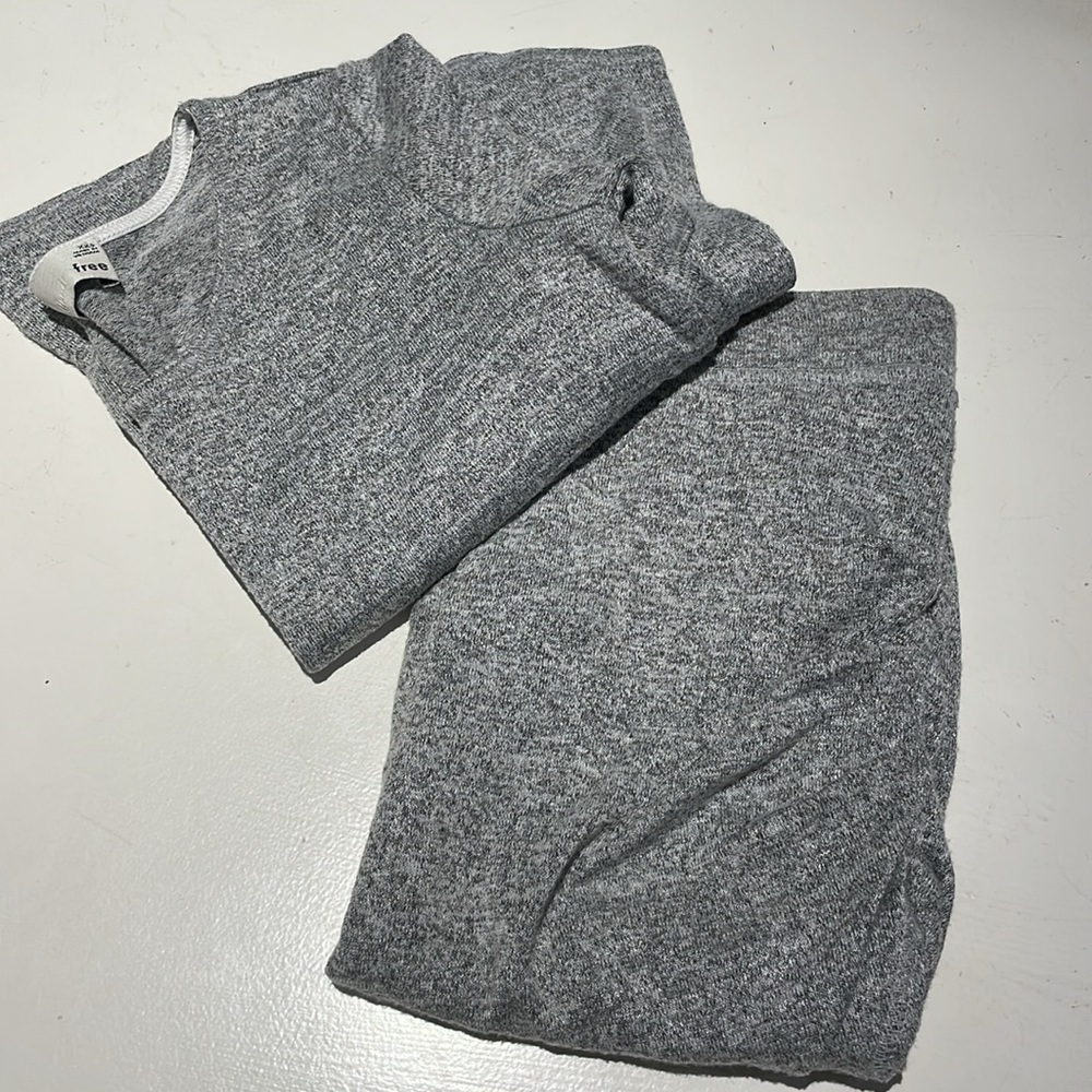 Wilfred T-shirt Dress and Rouched fitted Skirt - XXS from Aritzia